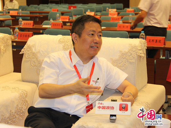 紅豆為什么贏？看周氏三代從手工作坊到國(guó)際布局